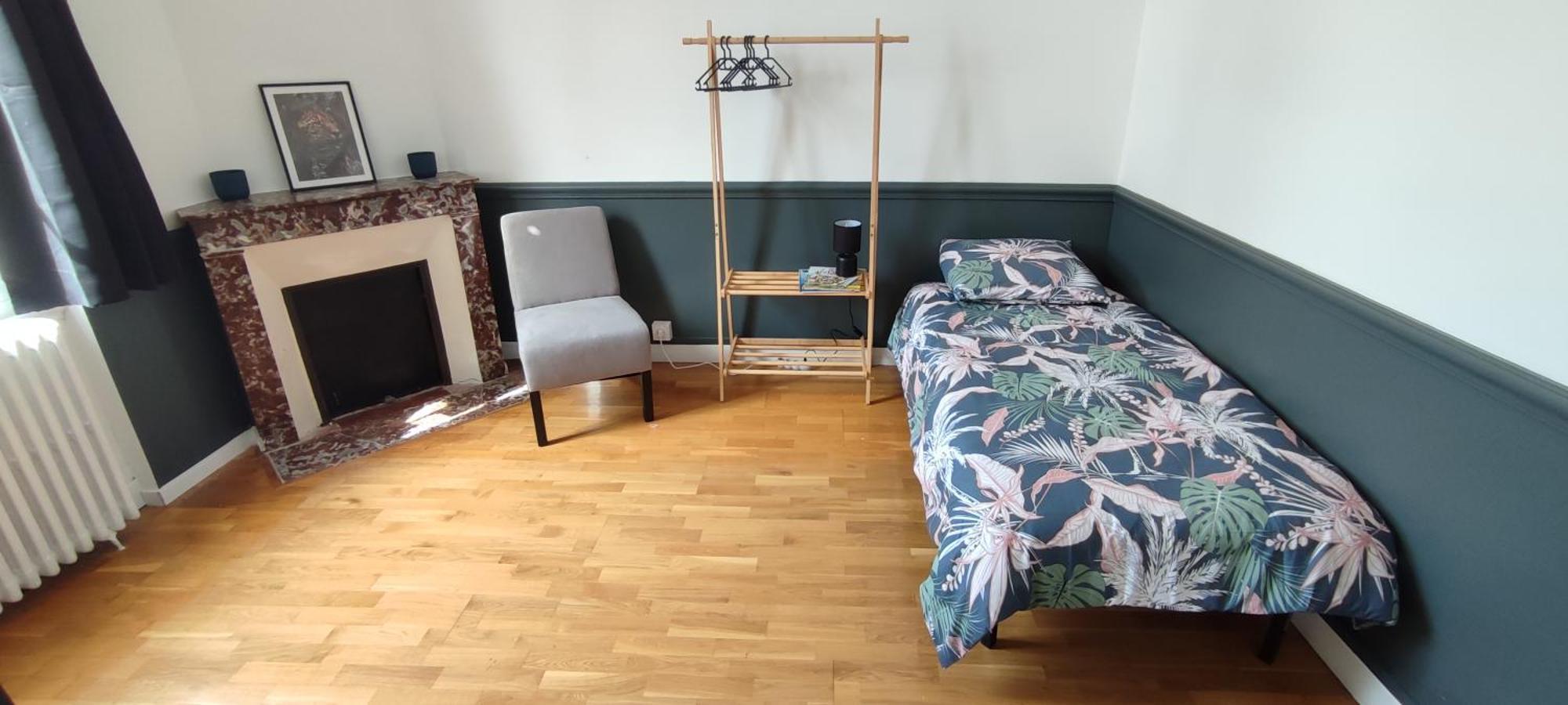 Maison Charmante Avec Patio ! 부르주 외부 사진